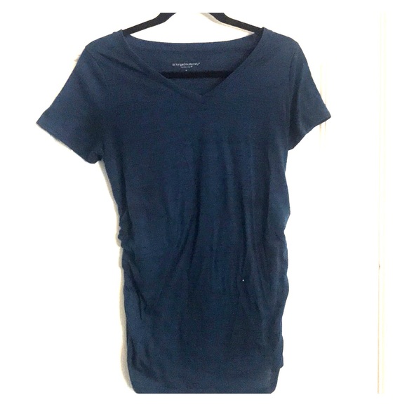 Liz Lange Maternity Tee - Picture 1 of 3